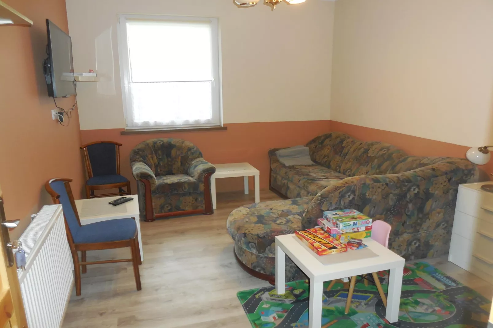 Semi-detached big house in Kolczewo close to the lake-Wohnzimmer