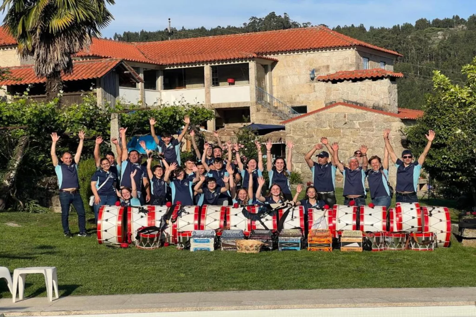 Casa da Ventozella/Triple Room with Private Bathroom-Gardens in summer