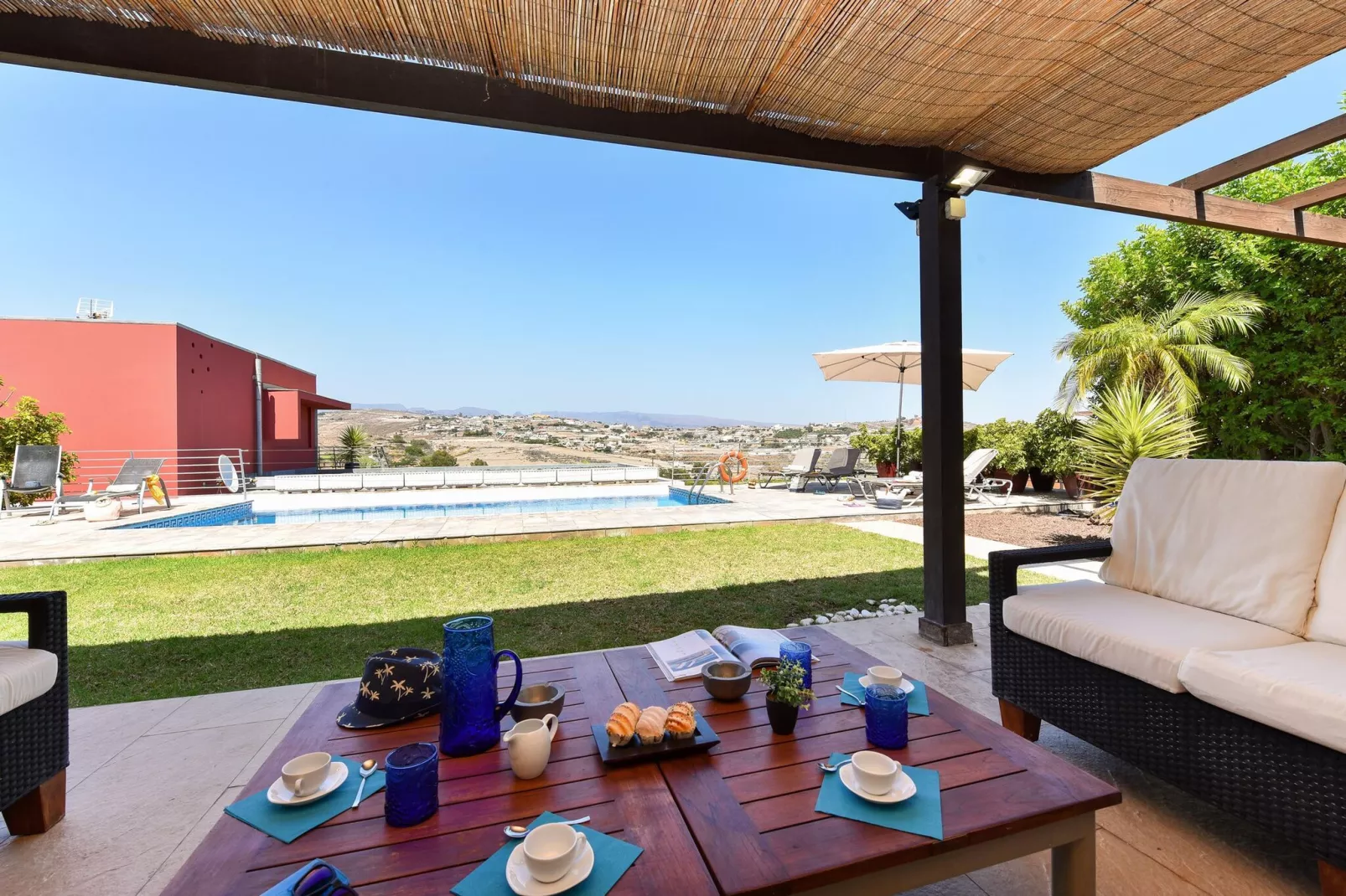 Salobre Villa 3-Terrassenbalkon