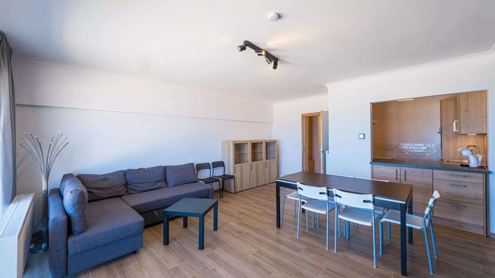 Pearl Beach - 0504 + box 12