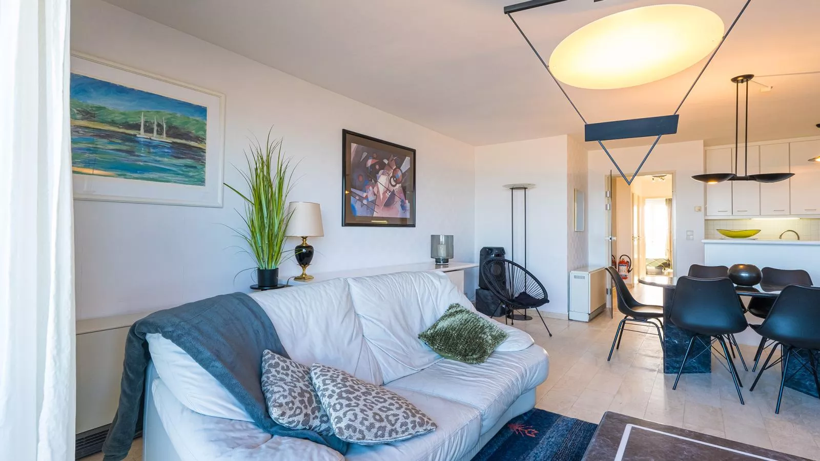 Espace II - 0401 + box 4&5-Salon