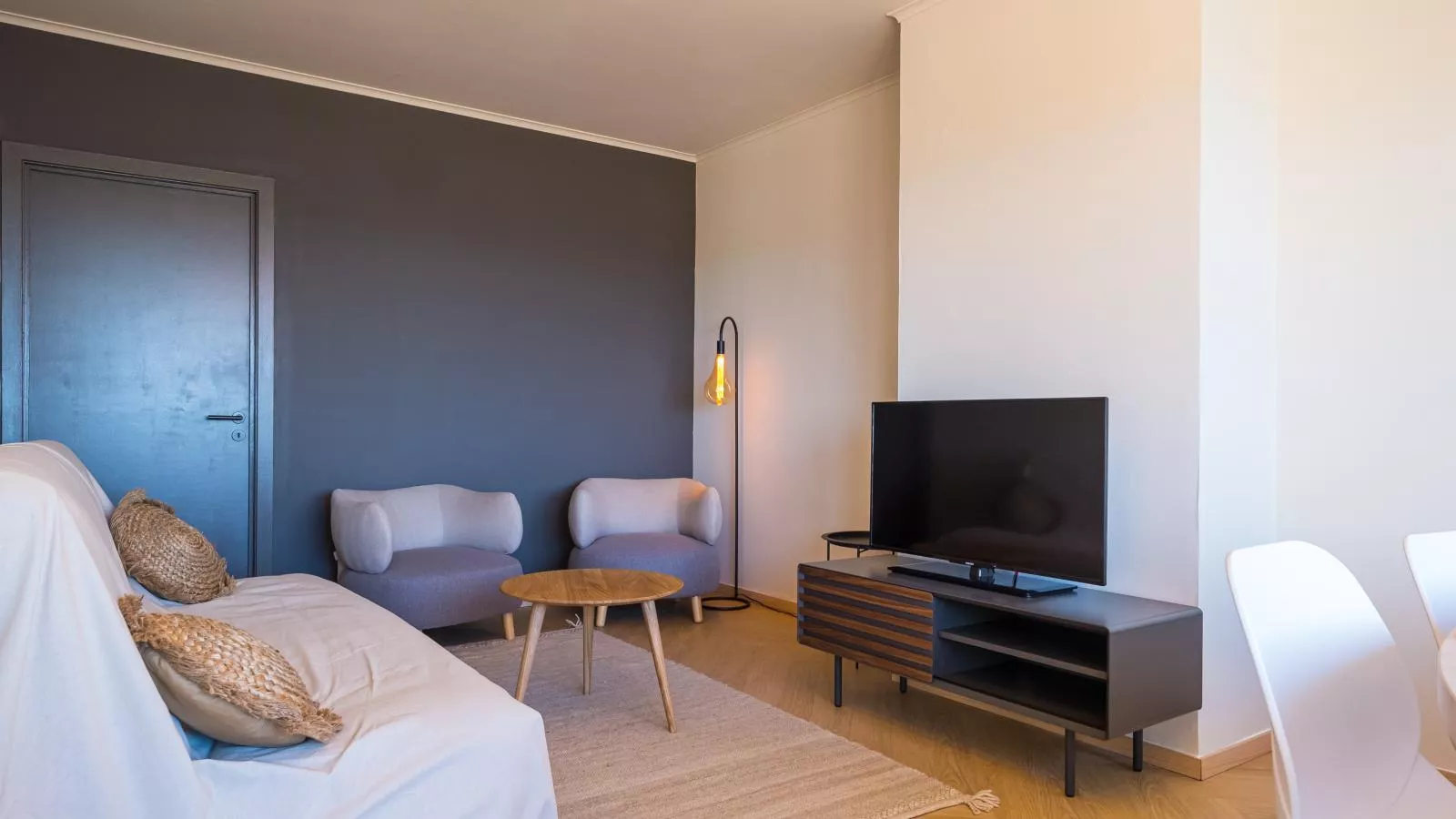 Lakme - 0801 + box 16 (Villa Georges II)-Living room