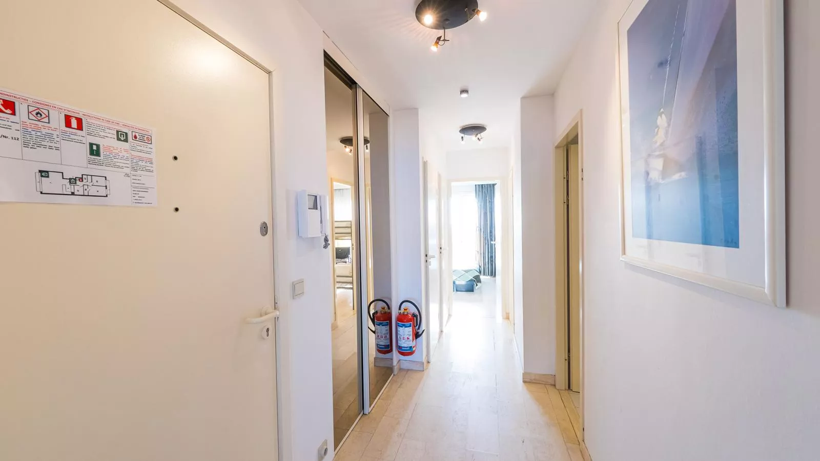 Espace II - 0401 + box 4&5-Hall / réception