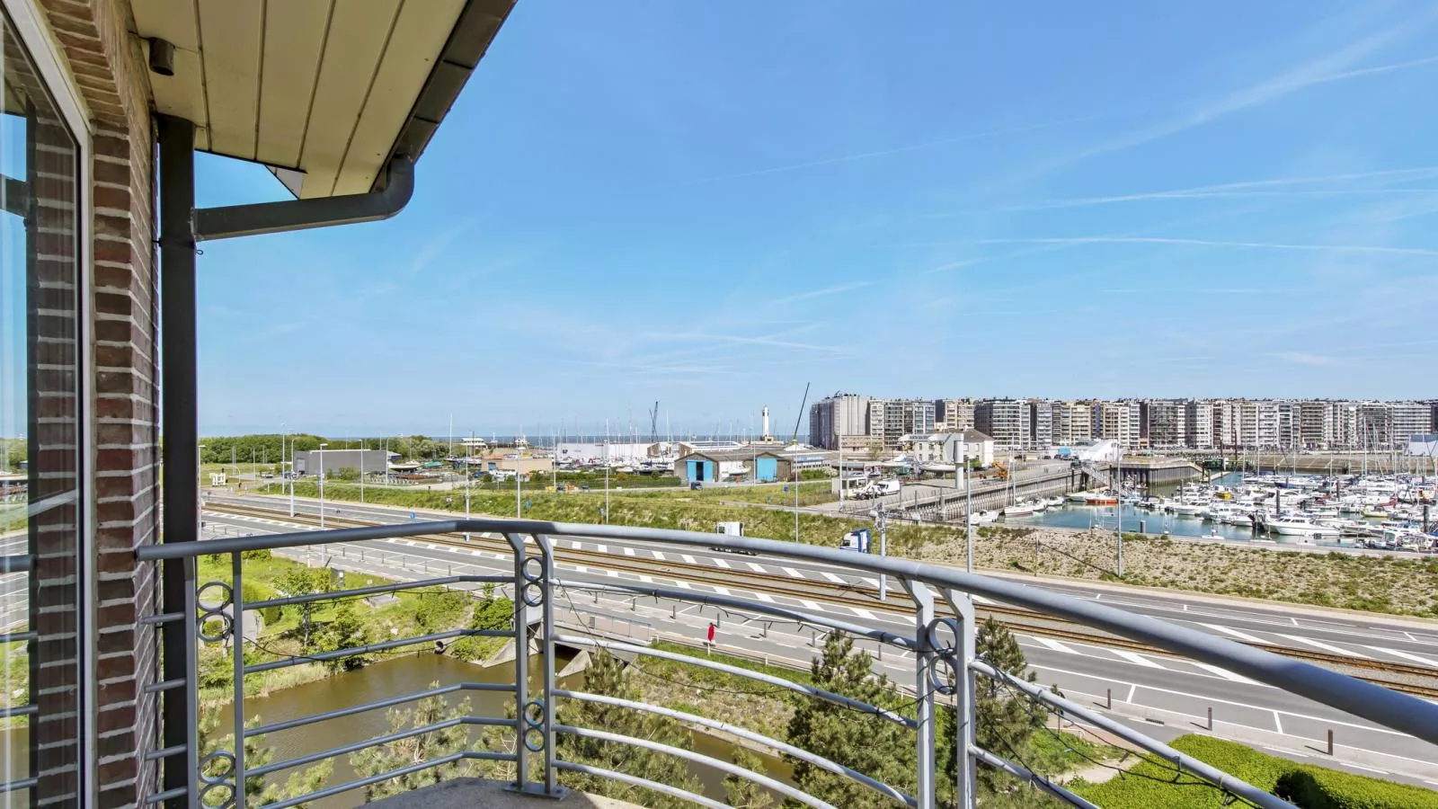 Jachthaven II - 9.0402 + box 35-Terrasse/Balkon