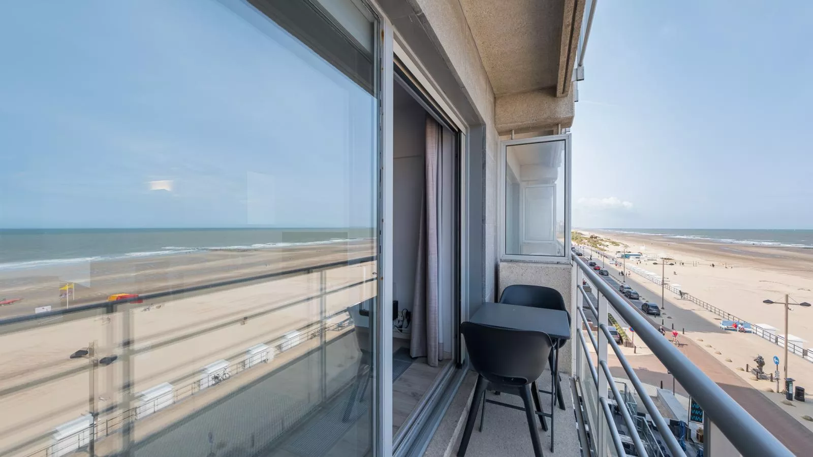 Manager  - 0409 + box 5-Outdoor