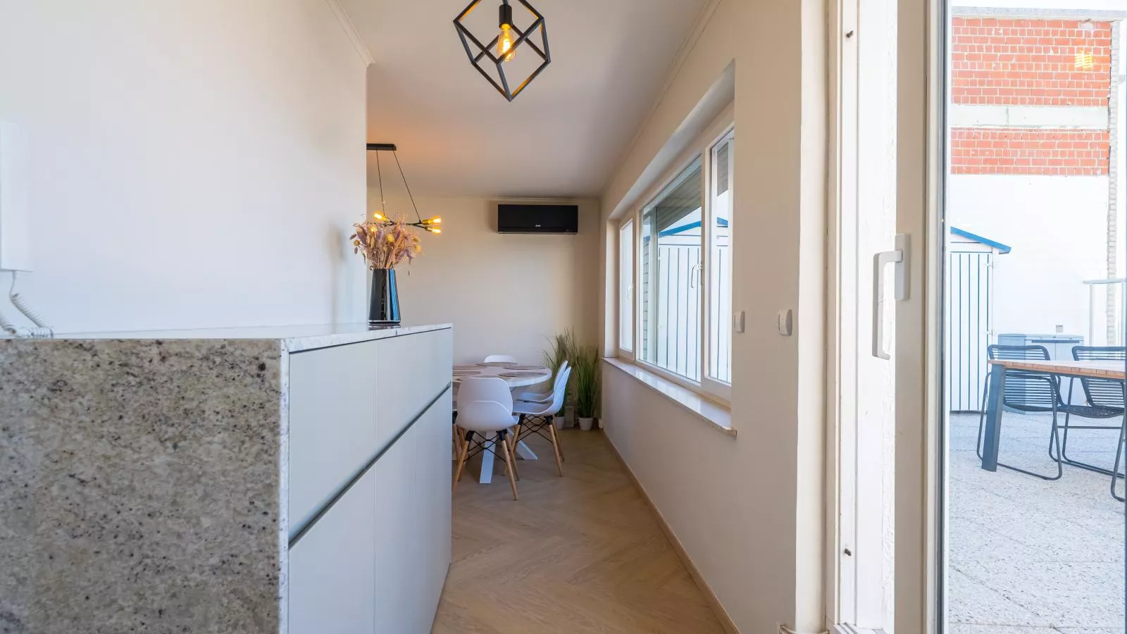 Lakme - 0801 + box 16 (Villa Georges II)-Living room