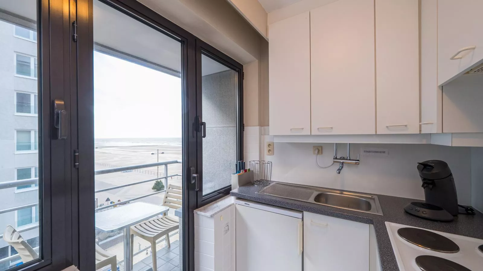 Costa Del Sol 18 - 0304-Kitchen