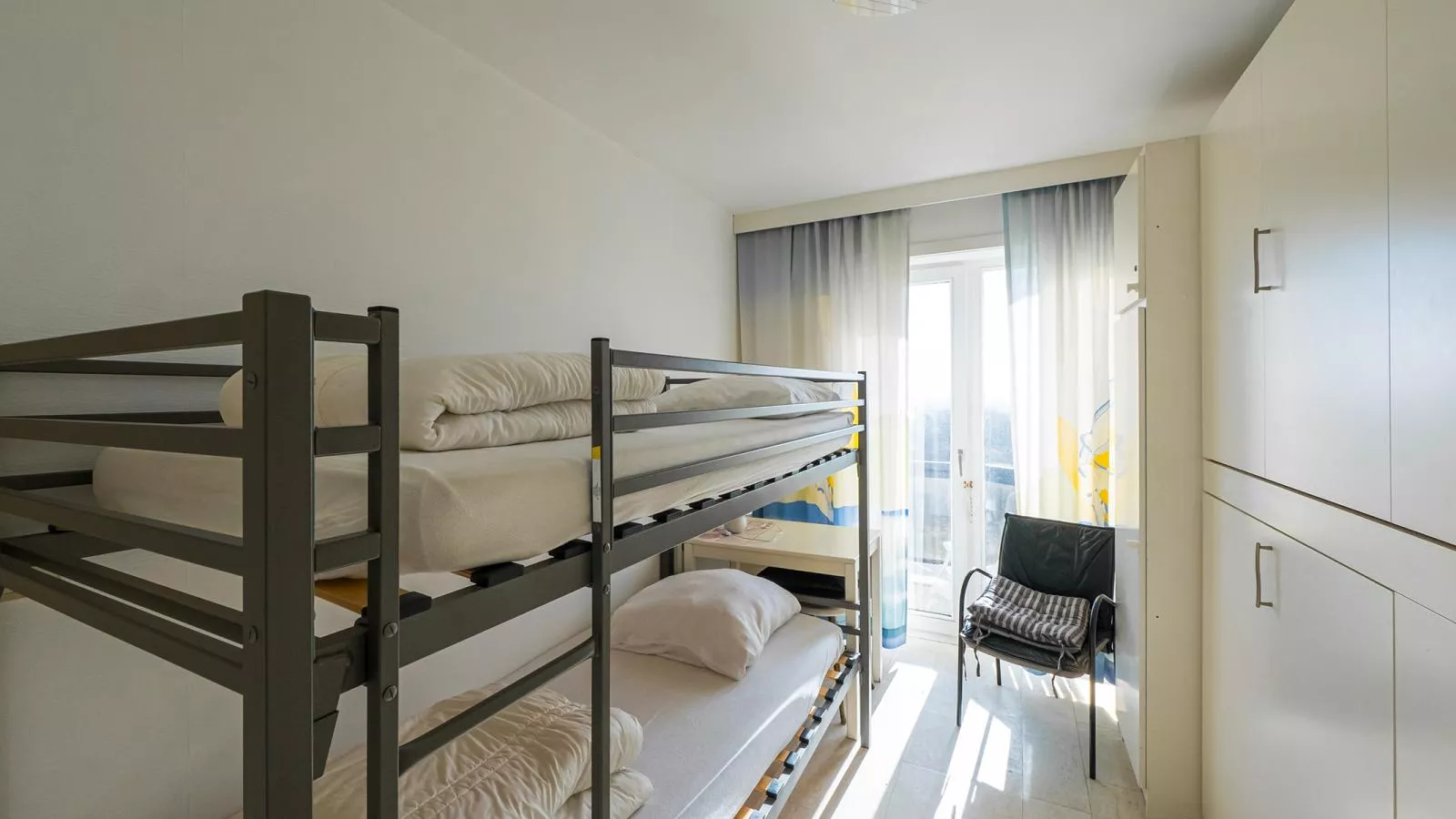 Espace II - 0401 + box 4&5-Chambre