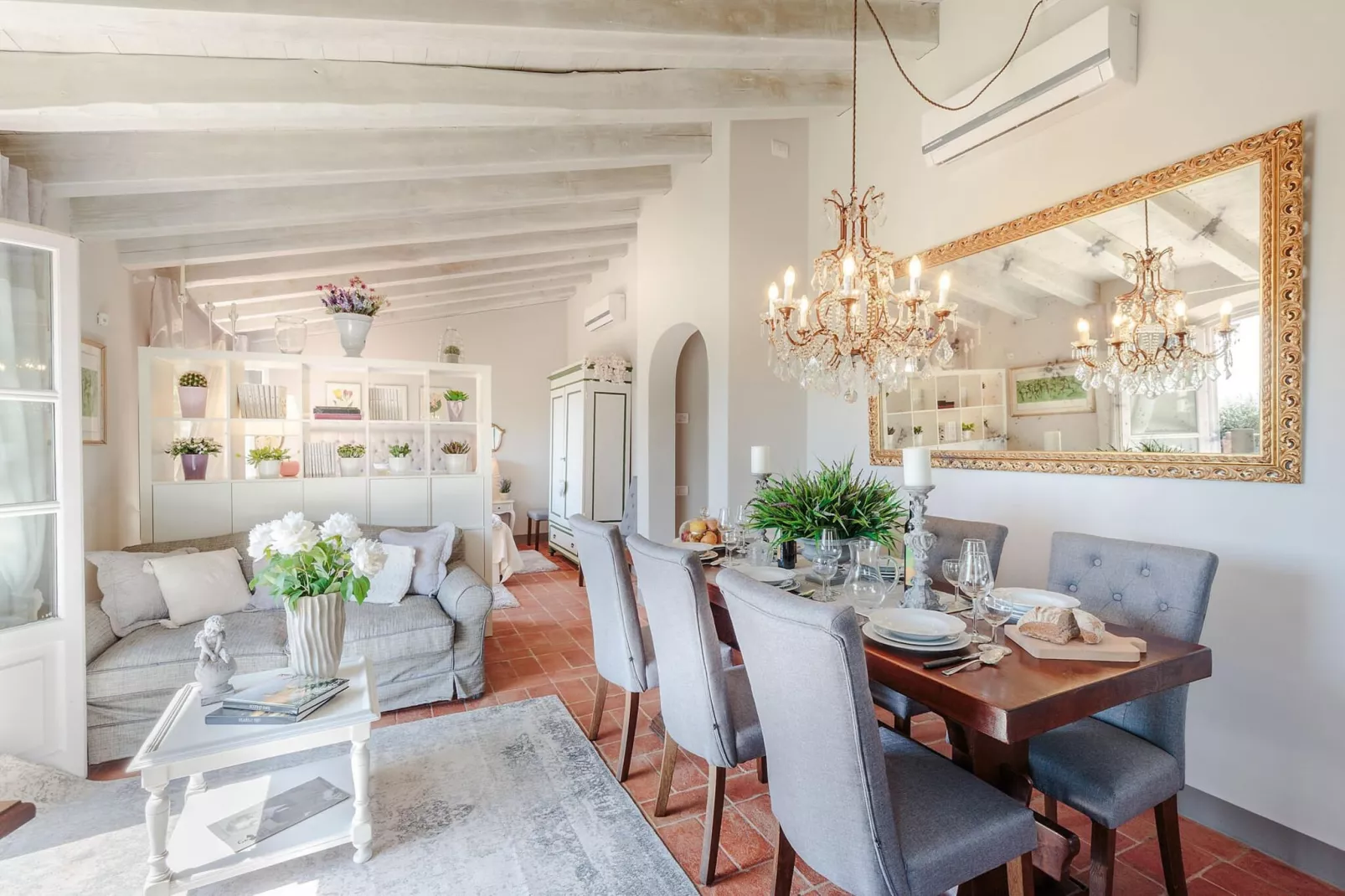 La Macina Farmhouse - Esszimmer