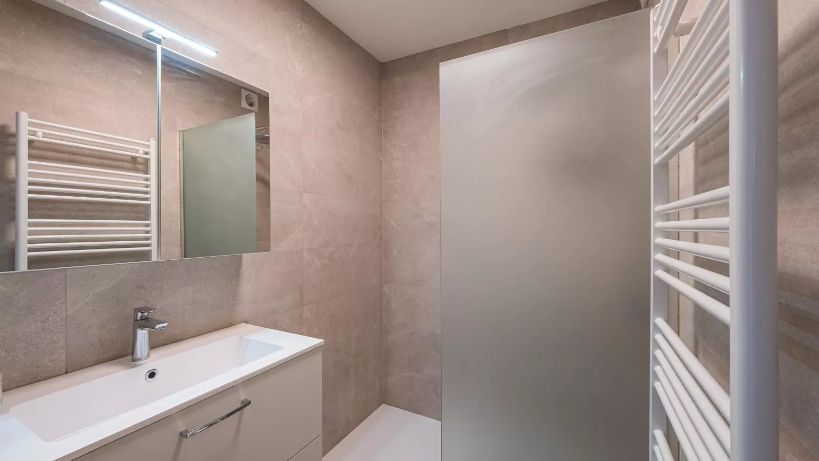 Pearl Beach - 0504 + box 12-Salle de bain