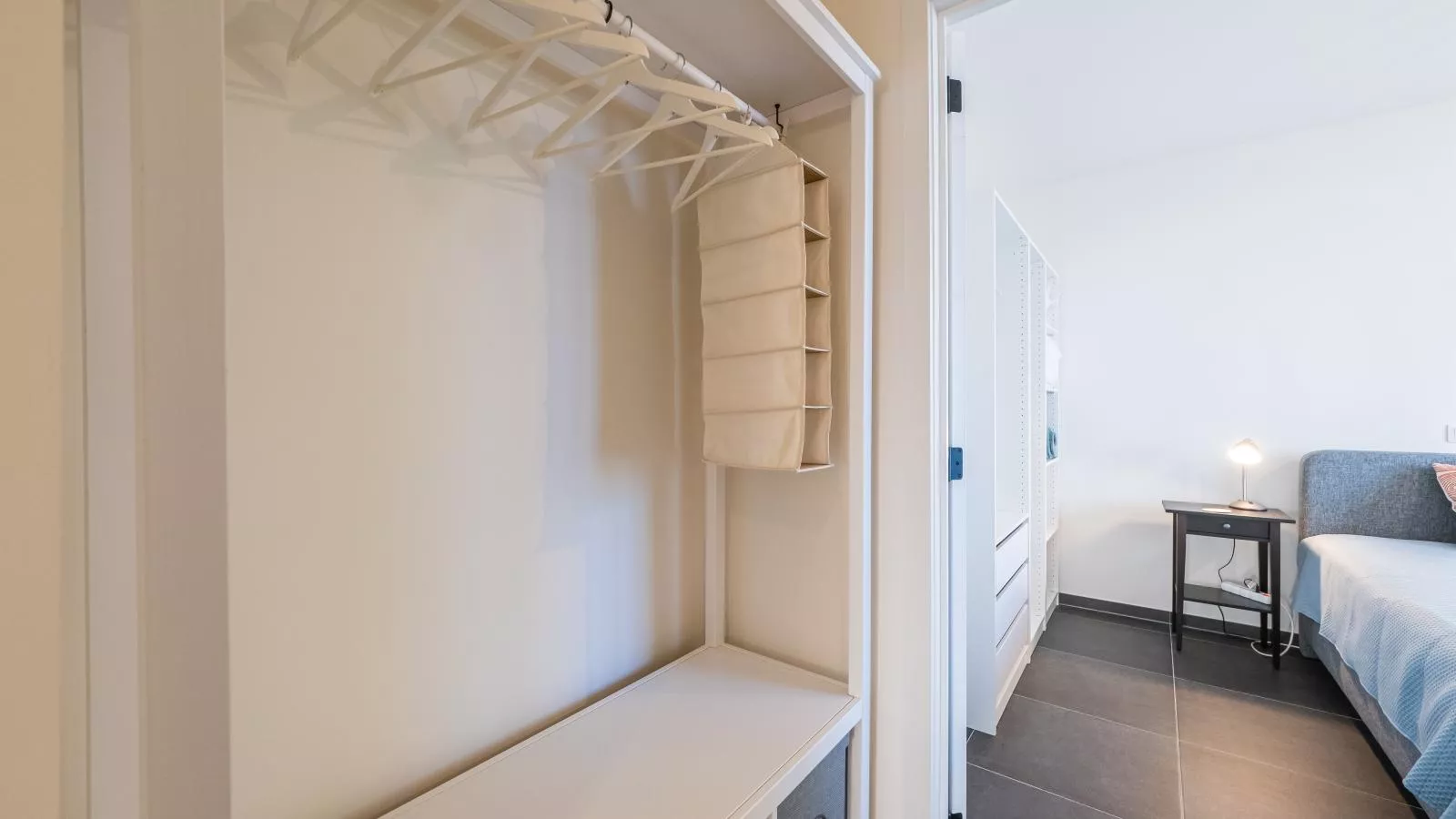 Amantha - 0102 + box 9-Schlafzimmer