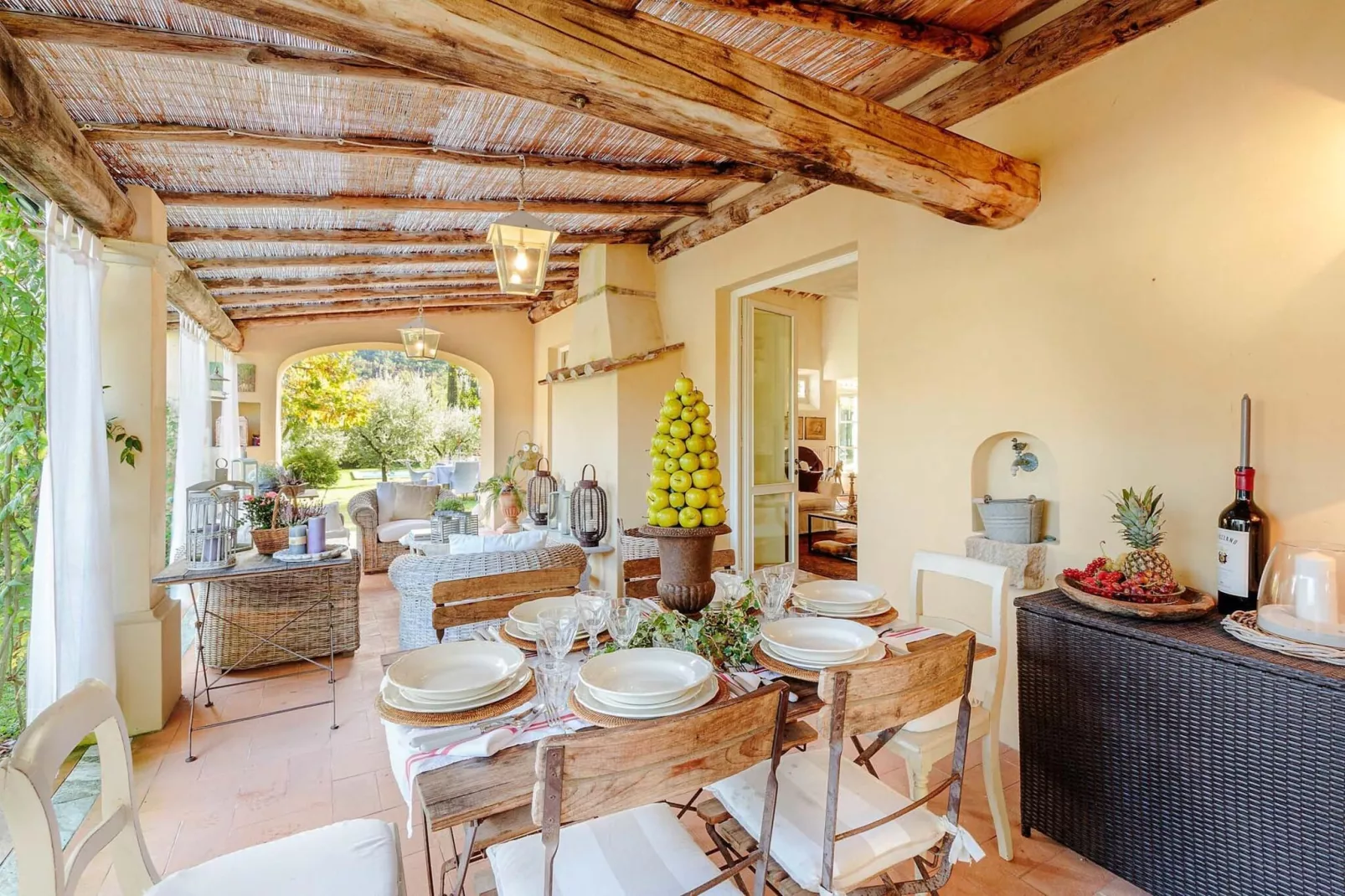 Villa Label - Esszimmer