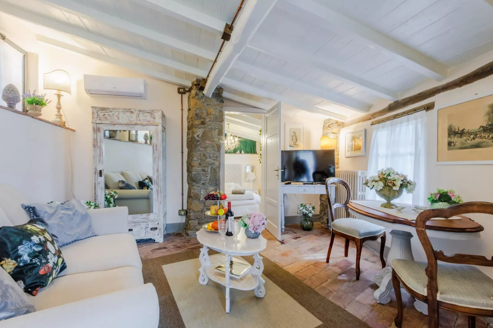 La Macina Farmhouse - Esszimmer