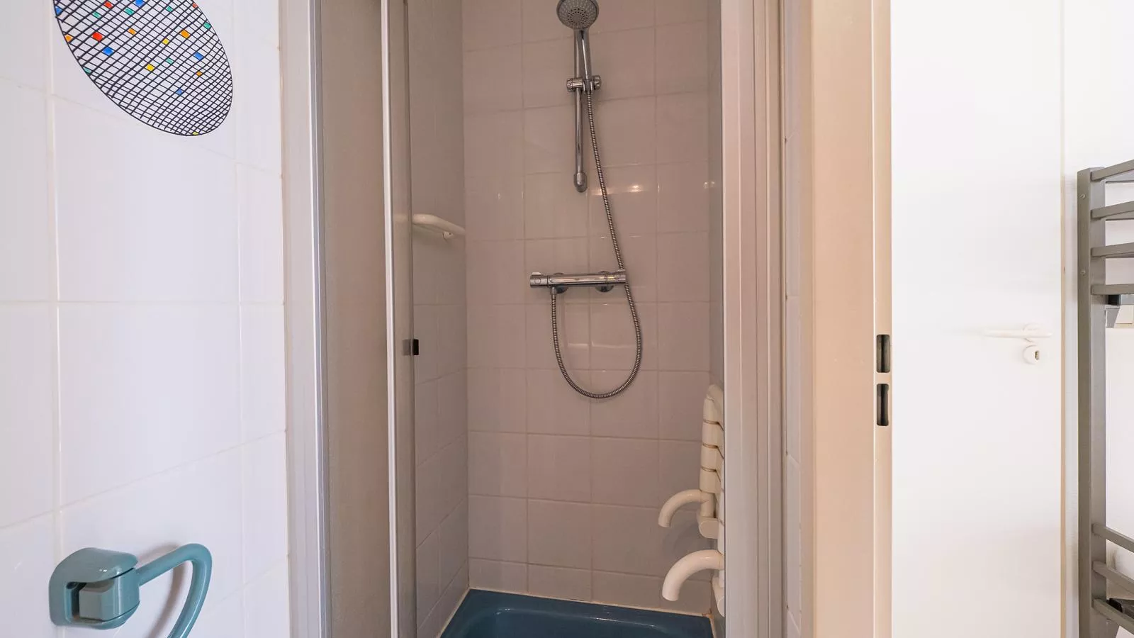 Espace II - 0401 + box 4&5-Salle de bain