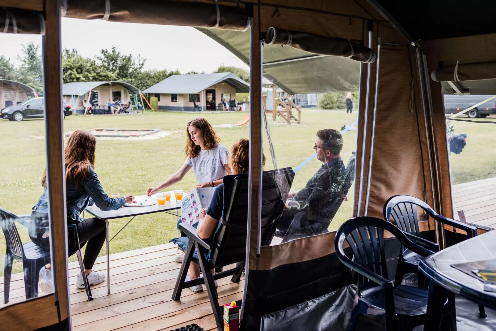 Camping Nommerlayen 1-Terrassenbalkon