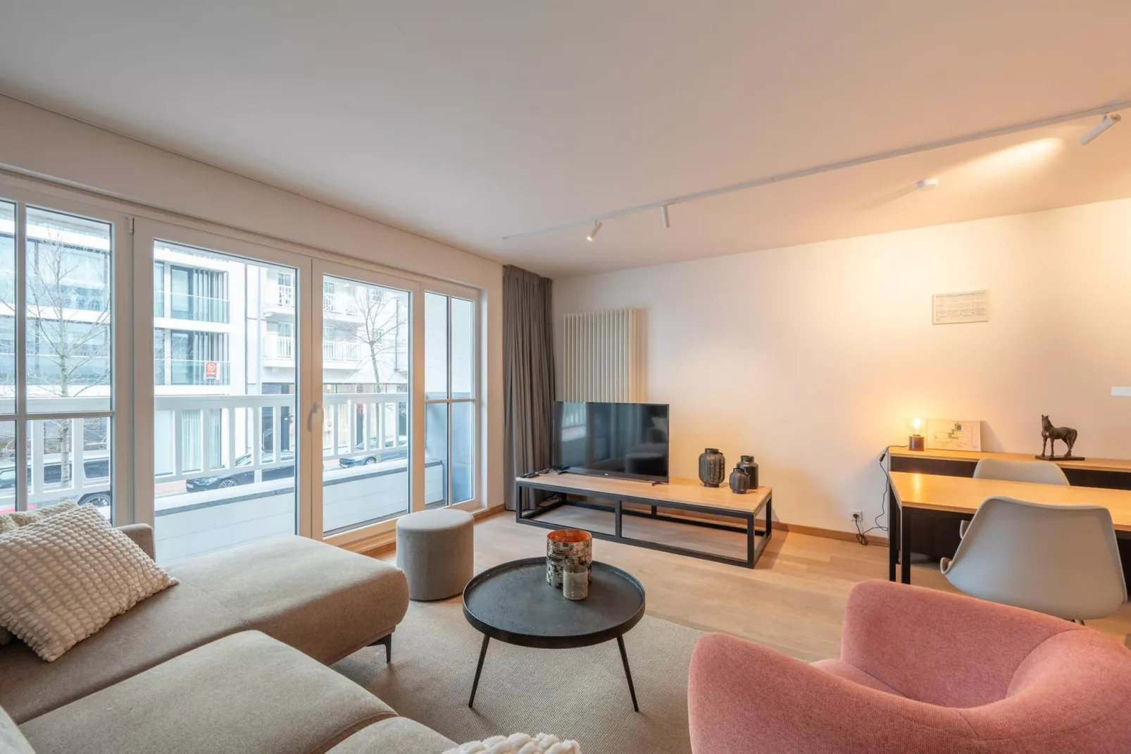 Residentie Prince of Wales-02-Living room