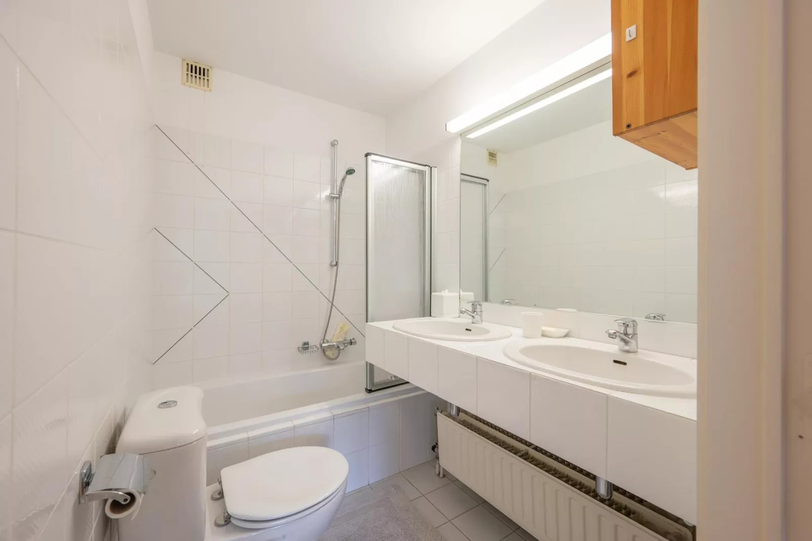 Residentie Lobelia-E1-Bathroom