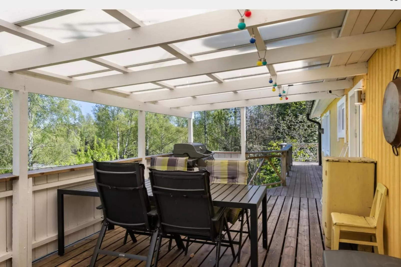 Cozy Forest Hideaway with Hot Tub