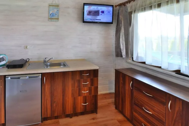 Parterowe domki wakacyjne dla max 4 osób w Bobolinie