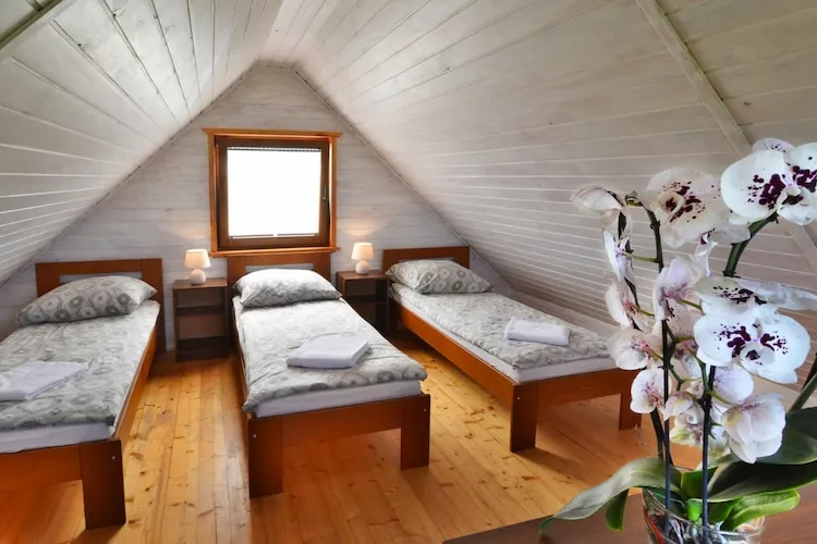 Piętrowe domki wakacyjne dla 5 osób w Bobolinie-Bedroom