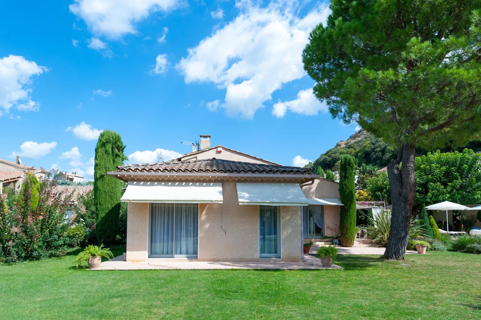 La provençale-Außenbereich Sommer