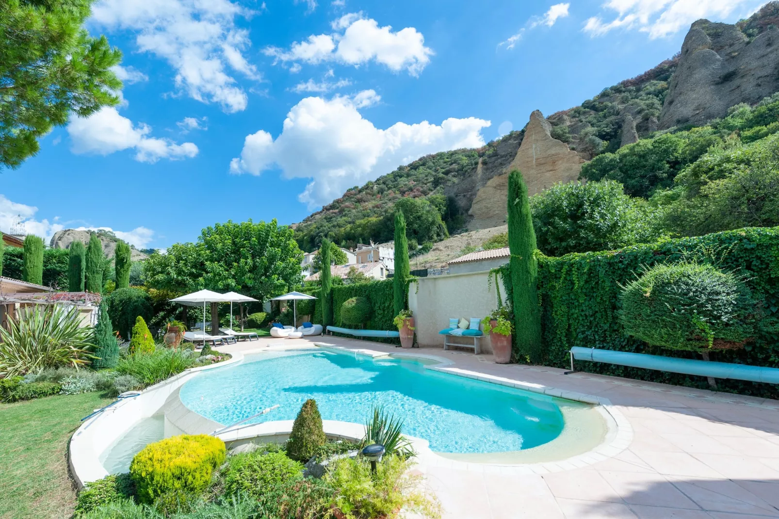 La provençale-Schwimmbad