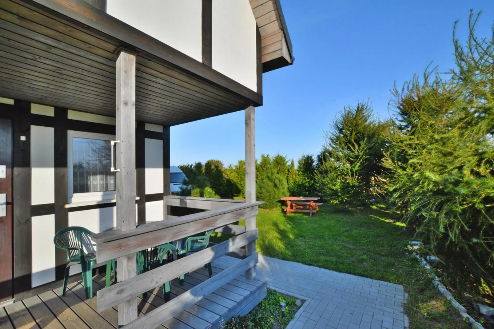 Domki Pani Marii 50 m2 dla 5 osób Jarosławiec-Terrace balcony