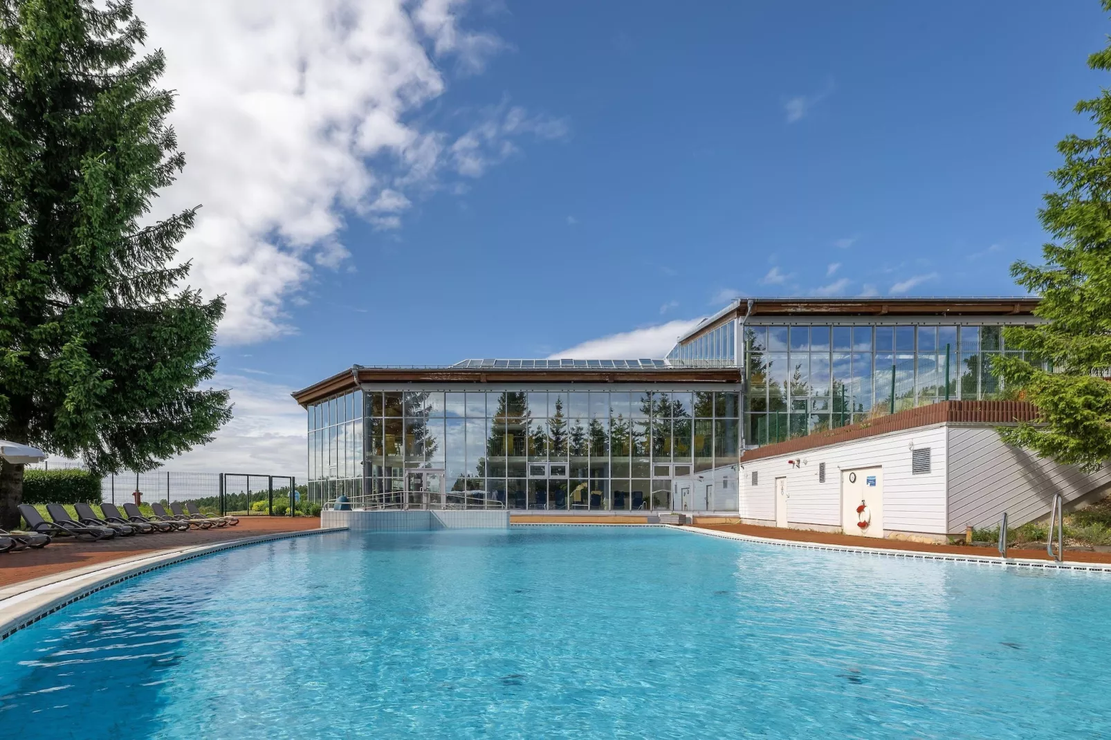 IFA Schöneck Ferienpark - 1_5 Raum App View / AP15V mit Balkon-Schwimmbad