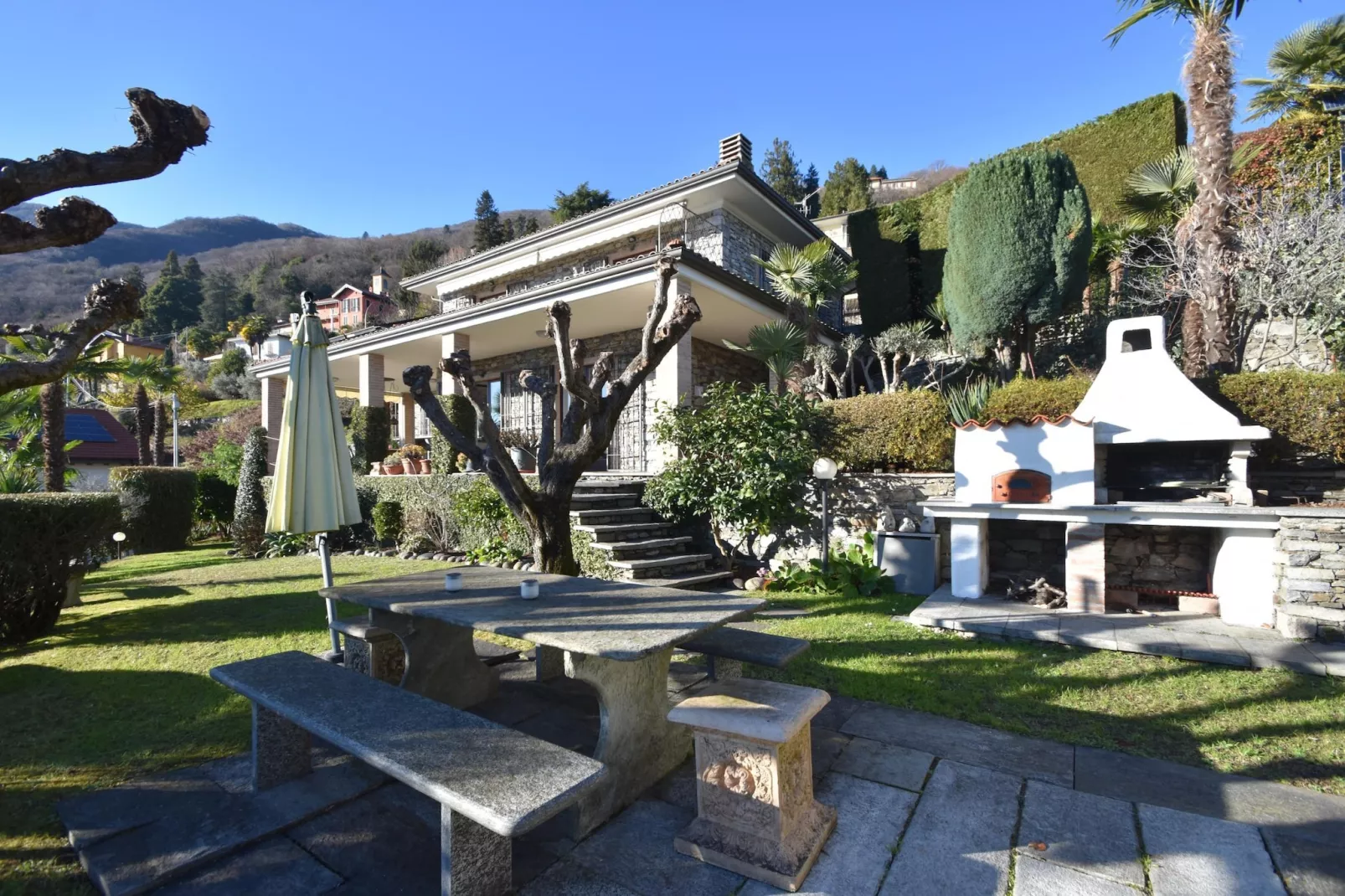 Villa Gonte Sei - Jardins en été