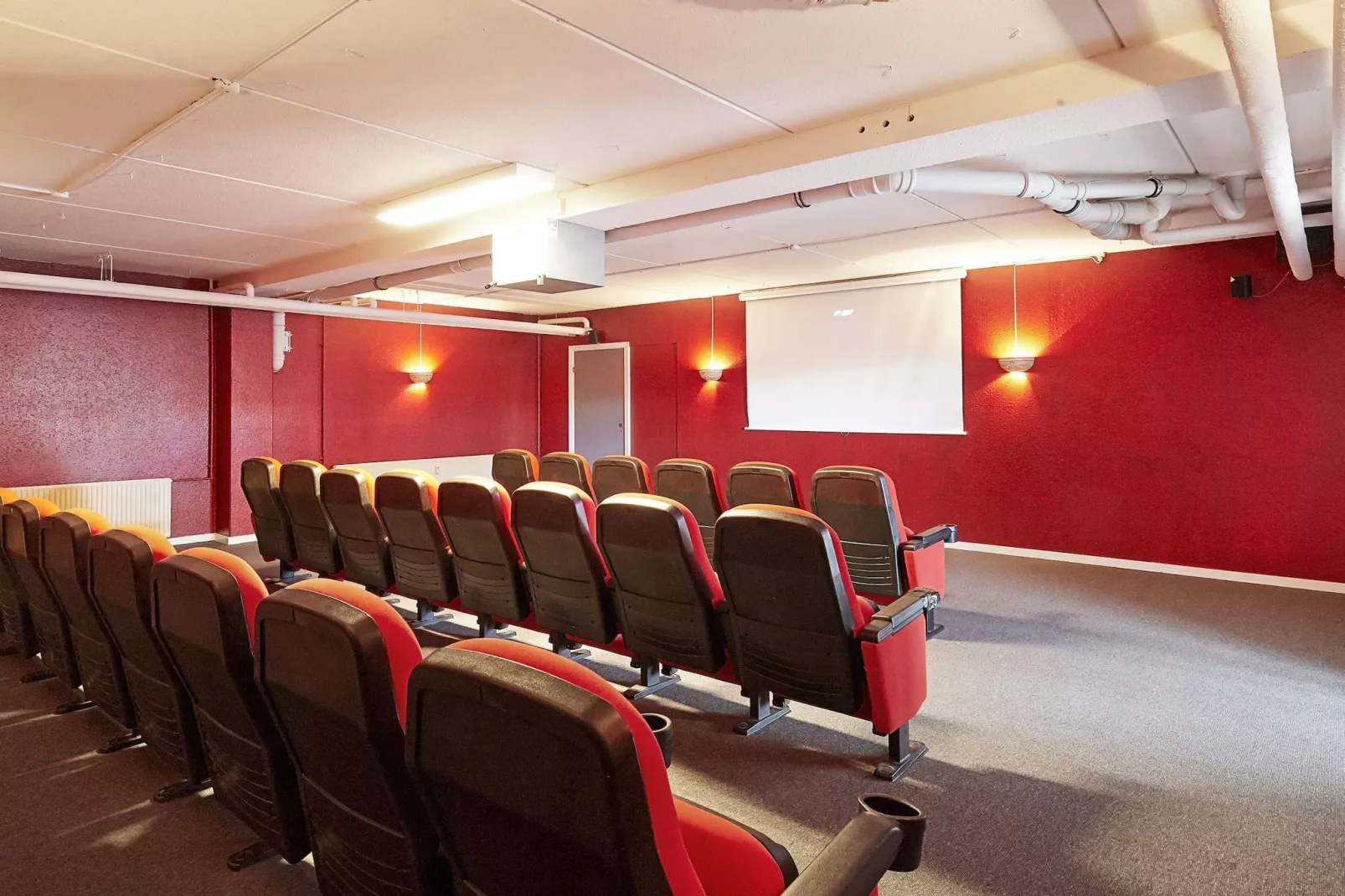 3 roomground floor or 1Premium-Indoor