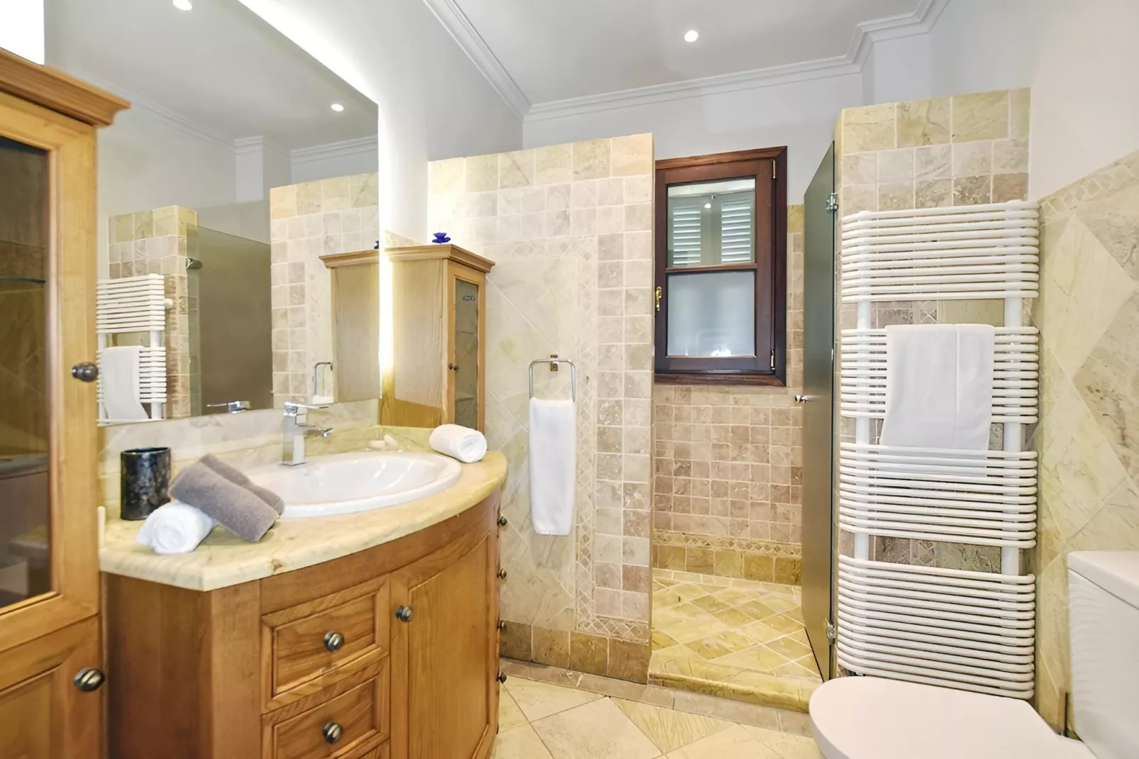 La Canova Manacor-Bathroom