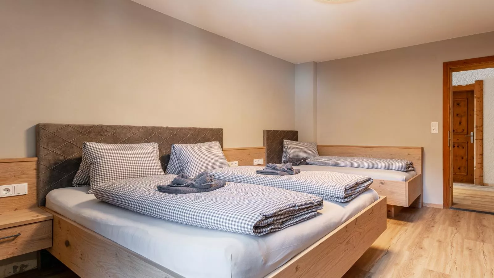 Hacklerhof Top 2 und 3 - Schlafzimmer