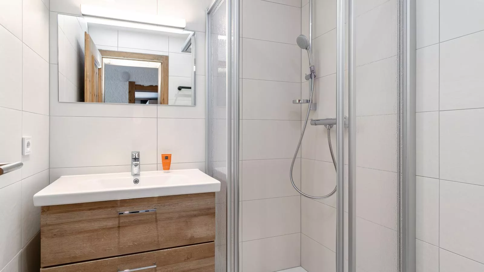 Hacklerhof Top 2 und 3 - Badezimmer