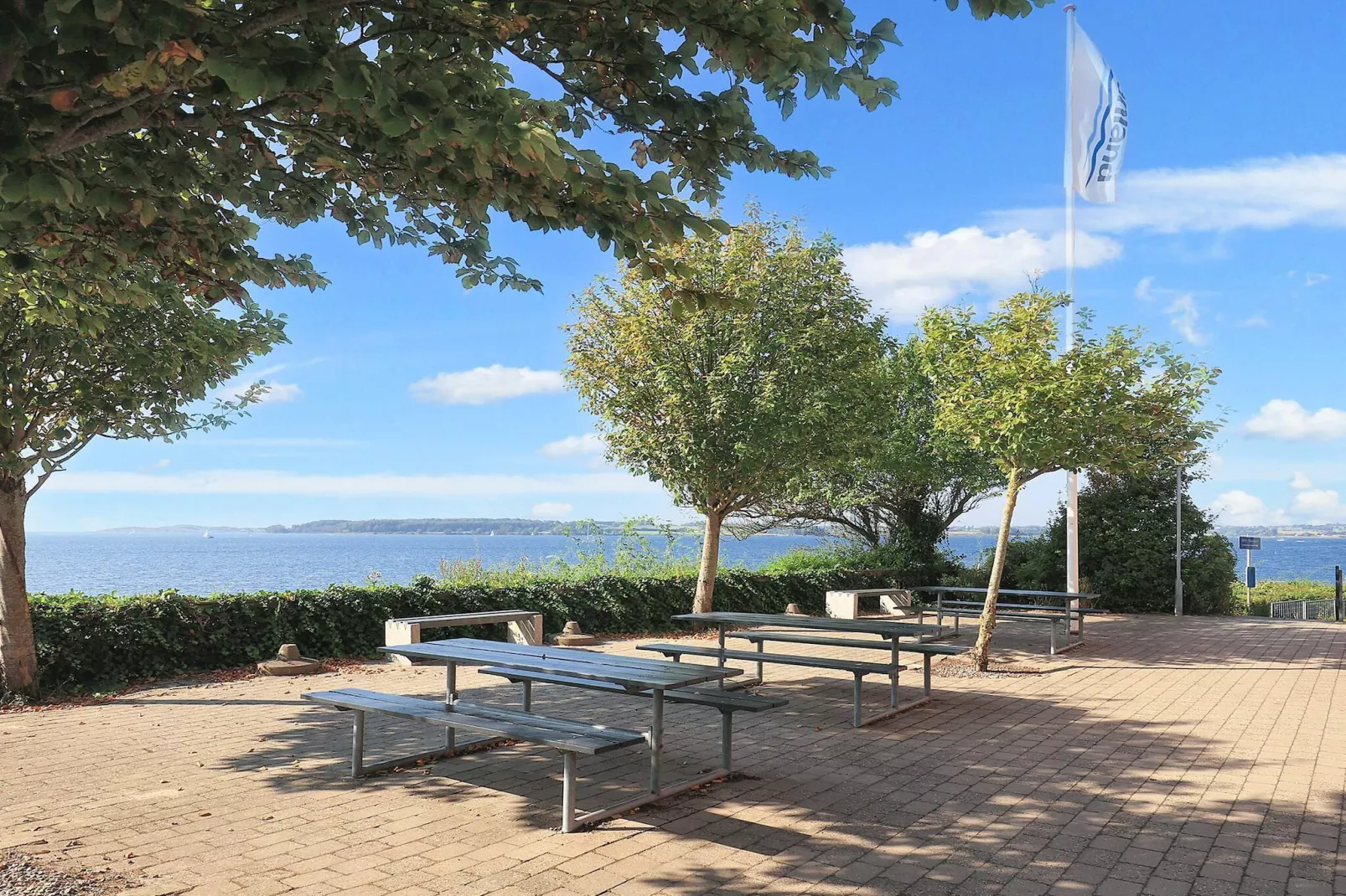 2½ room 1 st floor-Water view