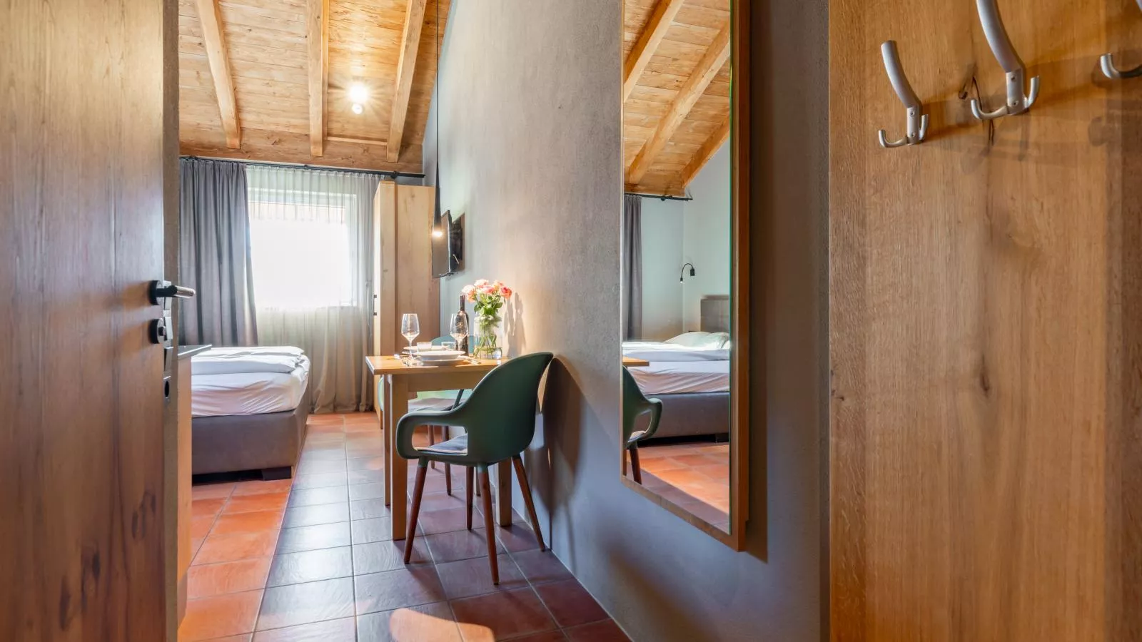 Tauern Suites Mitterwirt TOP 121  122-Schlafzimmer