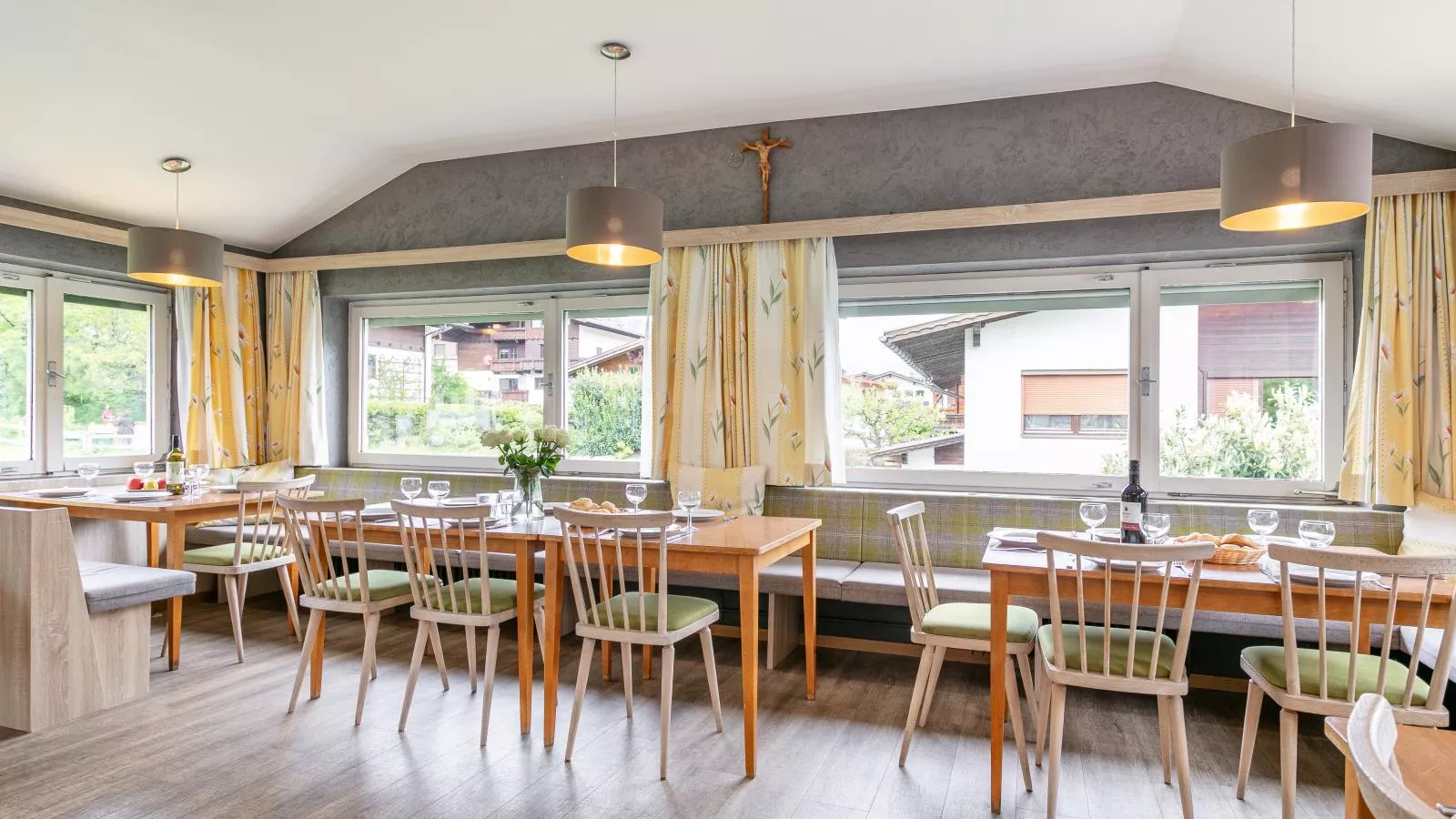 Wiesenglück-Dining room