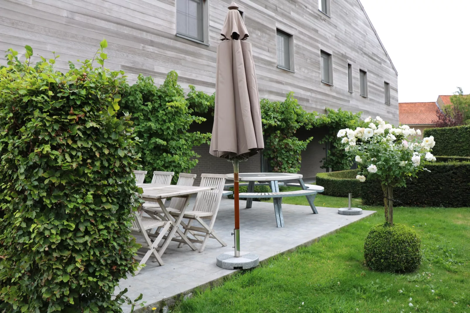 Bloesemhof-Garten Sommer