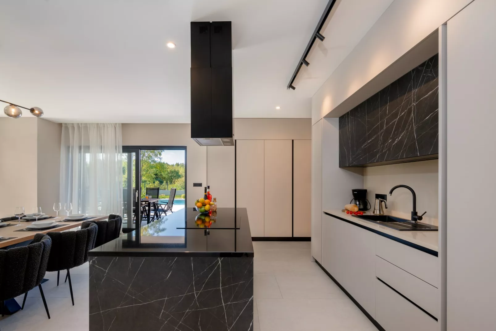 Villa Kalea with pool-Kitchen