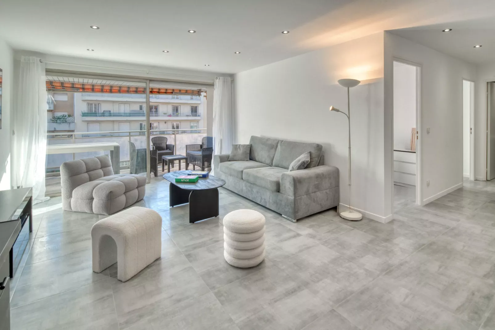 DS-116-POINCARRE-M-Untagged