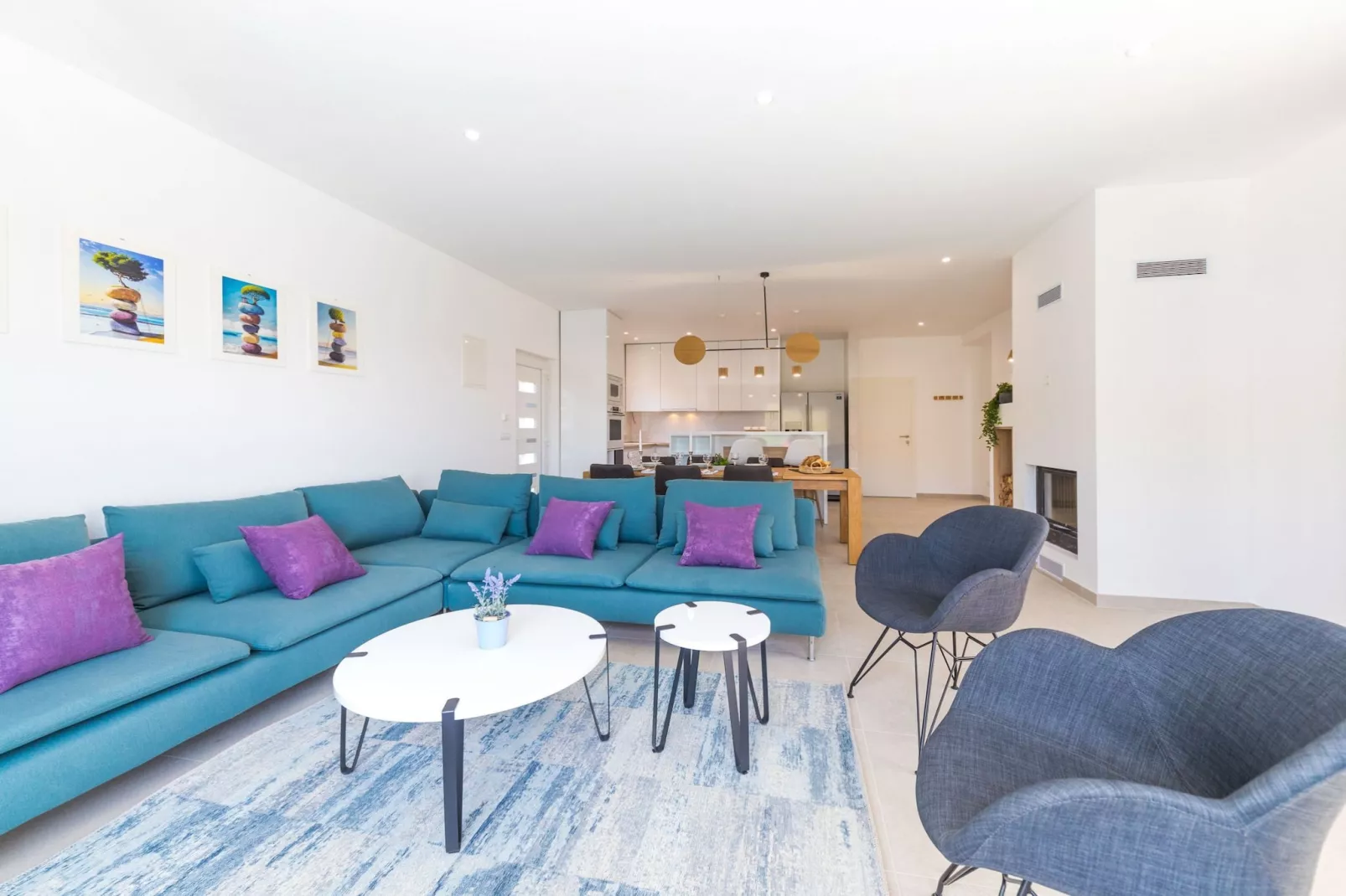 Scenic Elegant Trogir Villa with Pool - Five Bedroom Villa-Wohnzimmer