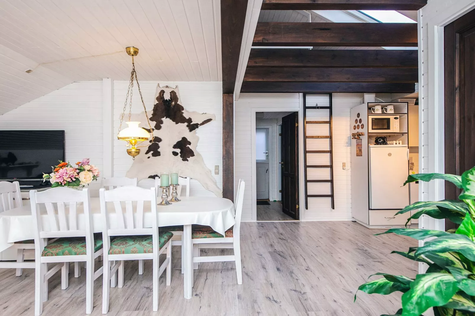 6 person holiday home in Glesborg-By Traum - Indoor