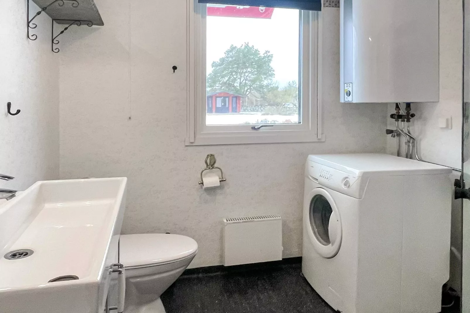 6 person holiday home in LÖTTORP - Indoor