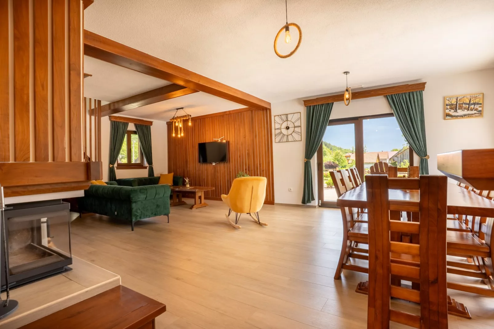 Villa Brusiana with covered heated pool-Salon