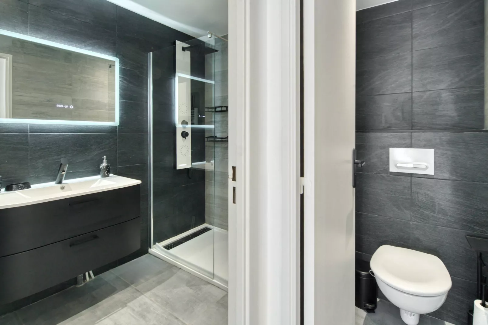 DS-116-POINCARRE-M-Untagged