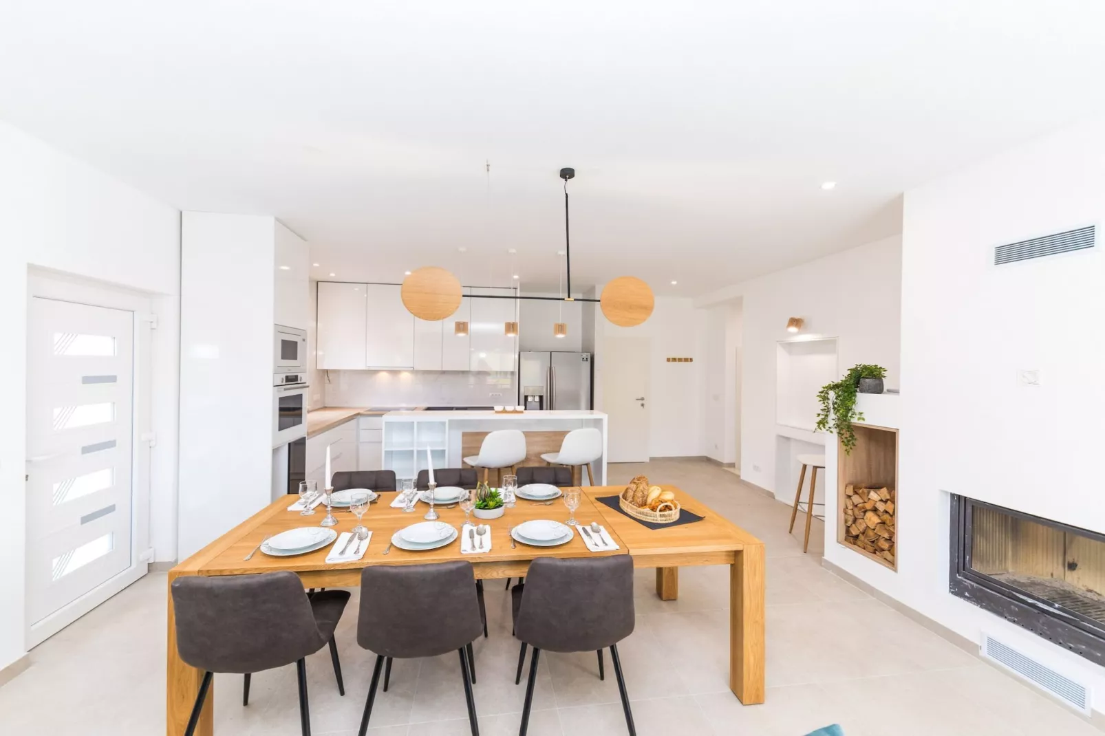 Scenic Elegant Trogir Villa with Pool - Five Bedroom Villa-Küche