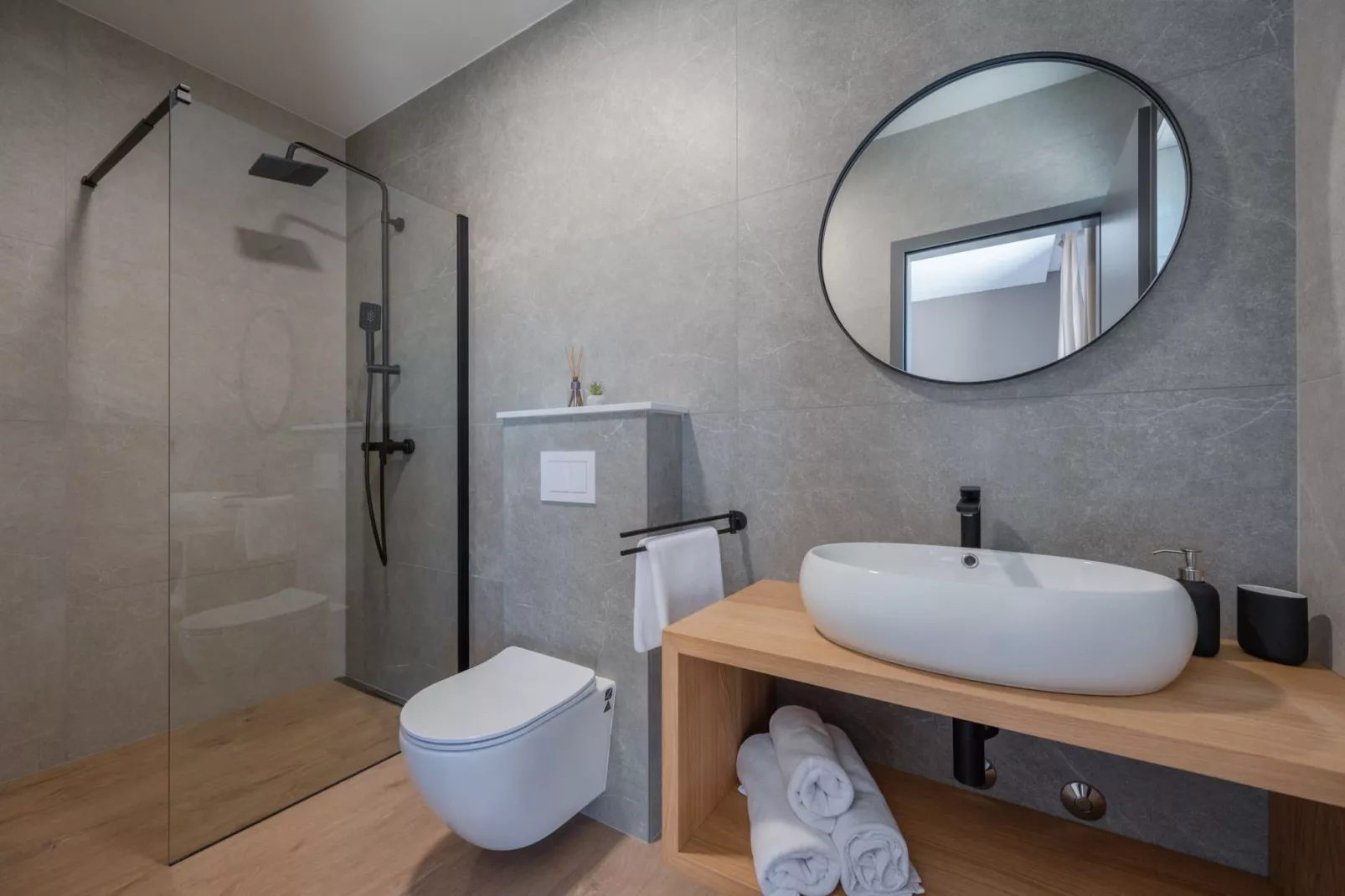 Villa Kalea with pool-Bathroom