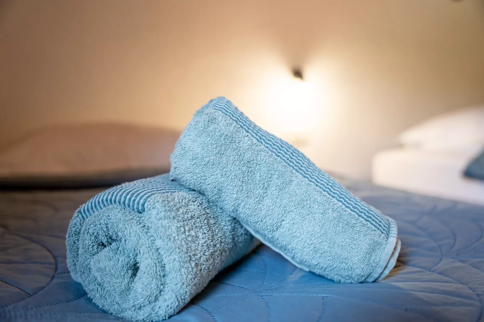 Villa Brusiana with covered heated pool-Chambre