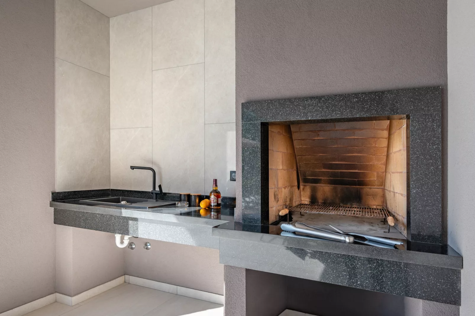 Villa Kalea with pool-Outdoor