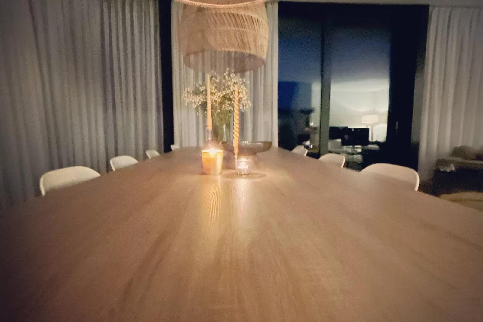 Harbour Village 15-Dining room