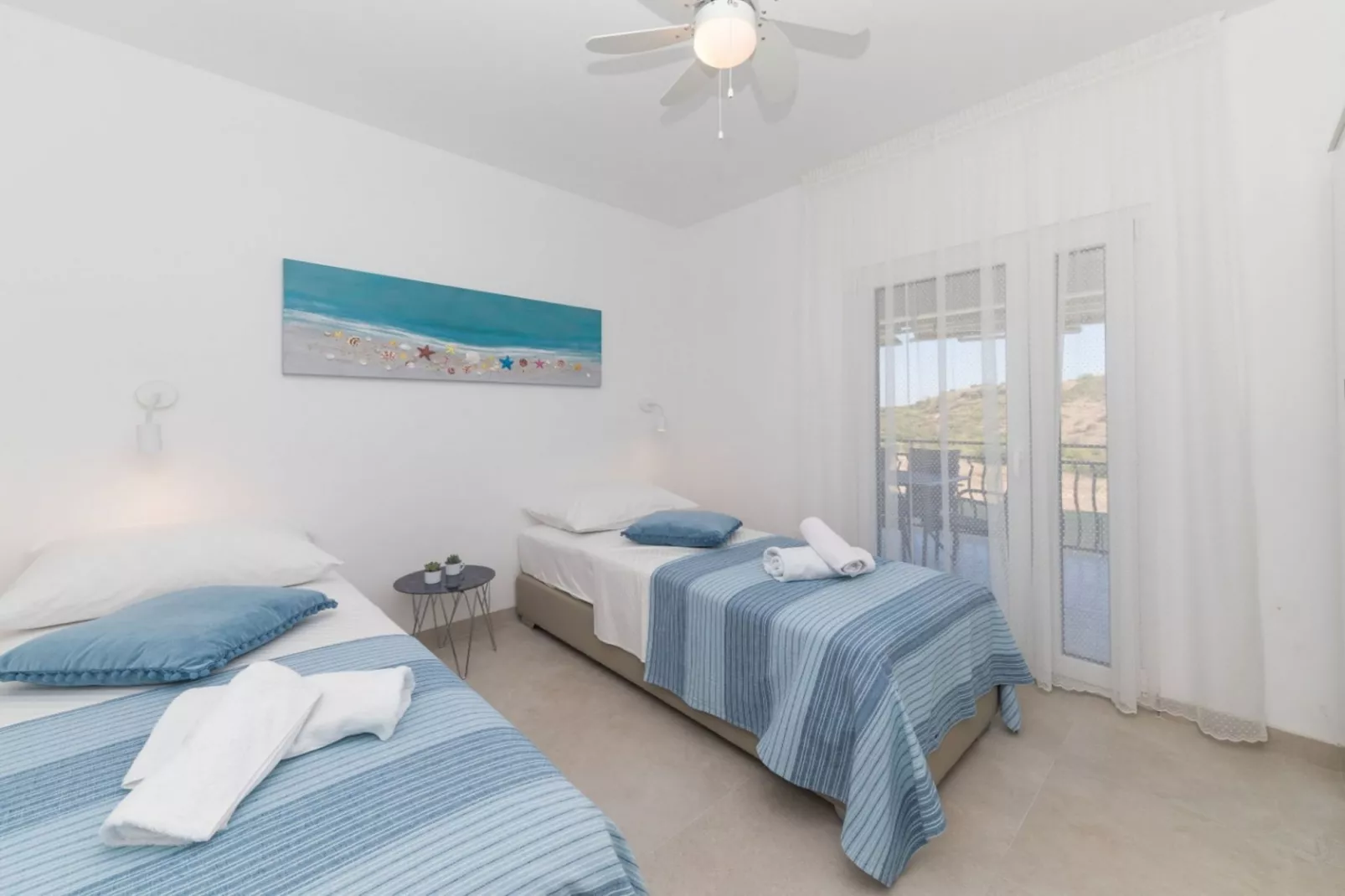 Scenic Elegant Trogir Villa with Pool - Five Bedroom Villa-Schlafzimmer